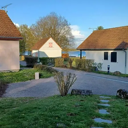 La Maison Bleu Du De Céline * Giffaumont-Champaubert
