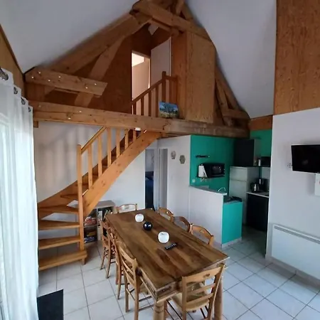 La Maison Bleu Du De Celine Chalet *
